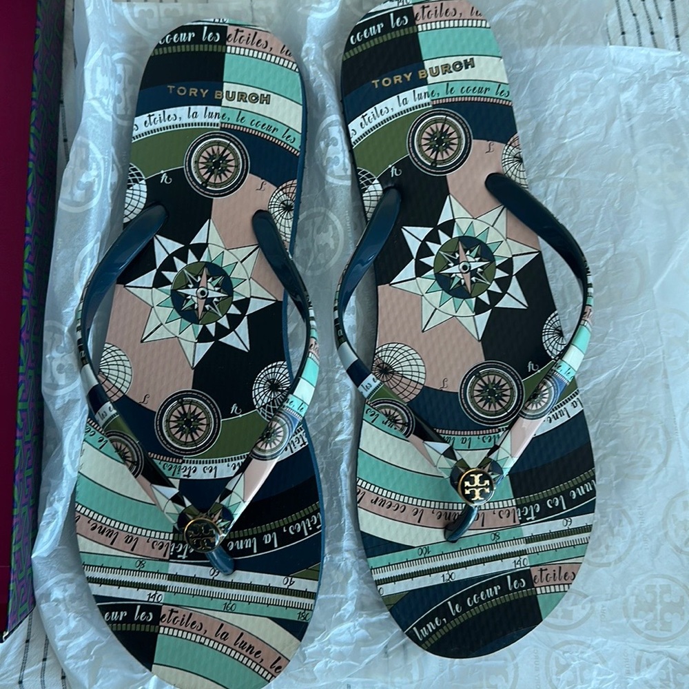 Tory Burch Flip flop NEW in box Size 10